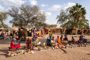 Journée de marché dans un petit village du Soudan du Sud