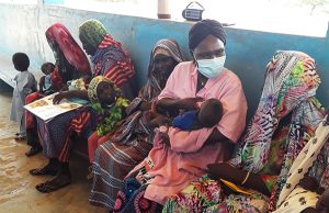 Sensibilisation des mamans sur l'allaitement maternel exclusif au Centre de santé de Koibo.