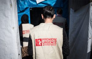 ©Florent Vergnes | Première Urgence Internationale's team in an Iraqi settlement
