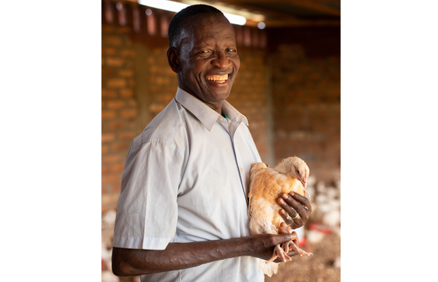 Restoring livelihoods in Bangui, discover the activity of Jean, who received help from Première Urgence Internationale