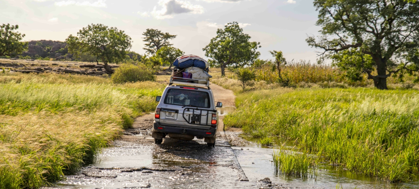 Clinique mobile de l'ONG Première Urgence Internationale - Urgence humanitaire au Mali