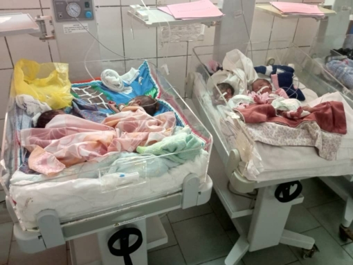 santé maternelle et néonatale au Togo, naissance de quadruplés à Biankouri