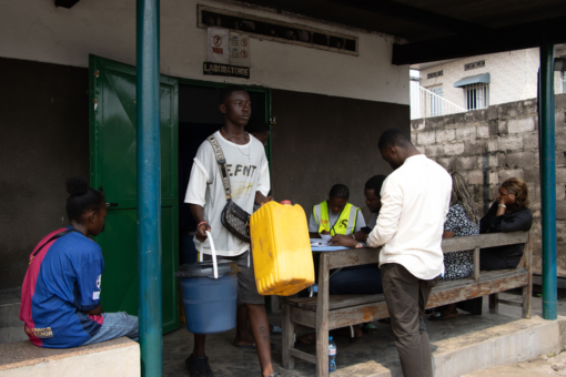 naomi projet sanofi fundation kinshasa